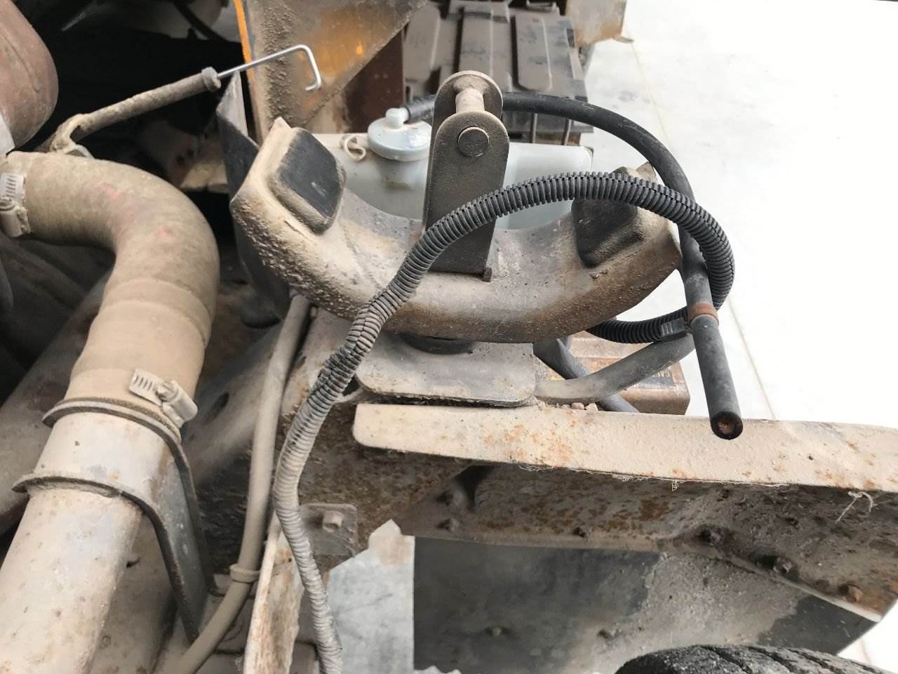 1993 Isuzu NPR Cab Suspension For Sale Council Bluffs, IA 25528186