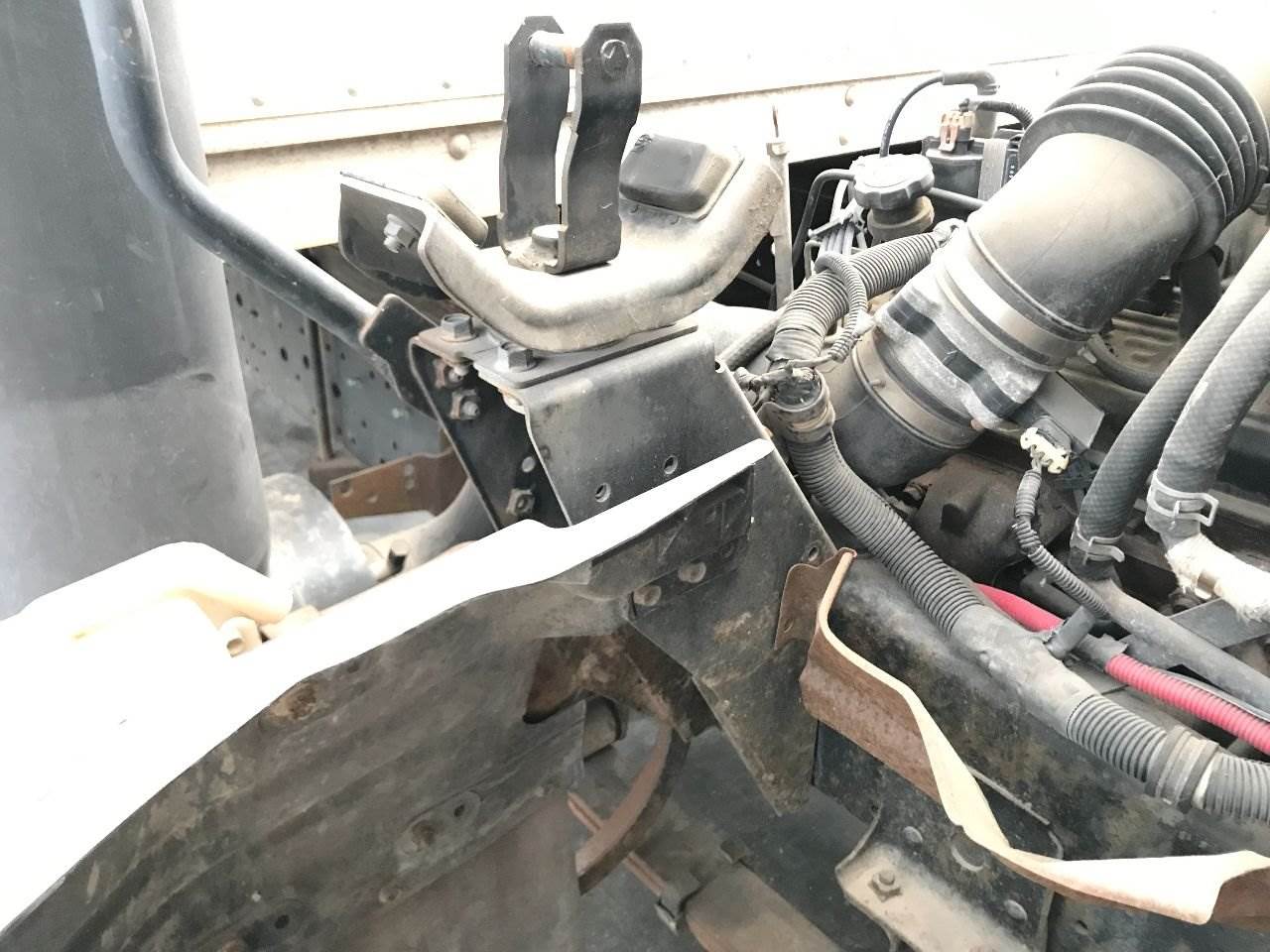 1998 Isuzu NPR Cab Suspension For Sale Council Bluffs, IA 25563812