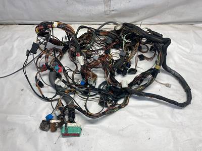 Freightliner 114SD Cab Wiring Harness