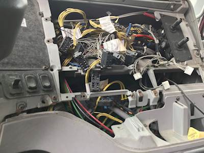 Freightliner Columbia 120 Cab Wiring Harness