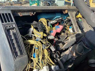 Freightliner FL70 Cab Wiring Harness