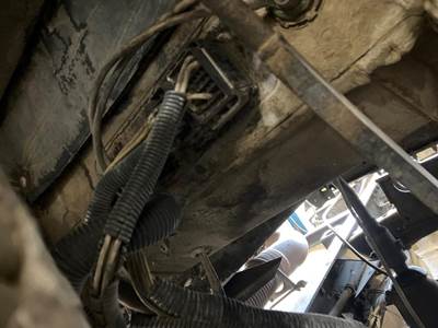 Freightliner FLD120 Cab Wiring Harness