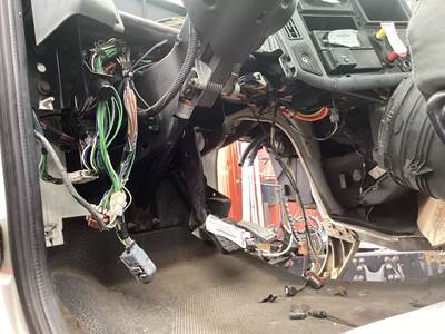 International 8600 Cab Wiring Harness