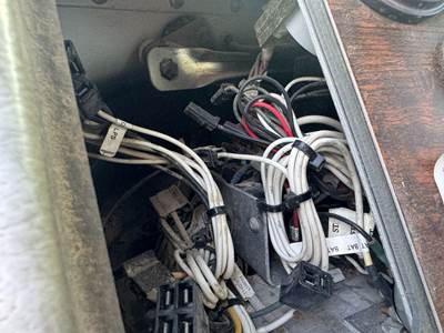 Peterbilt 330 Cab Wiring Harness