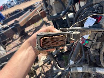 Peterbilt 388 Cab Wiring Harness