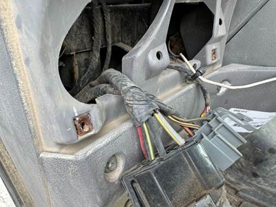 Sterling L9511 Cab Wiring Harness