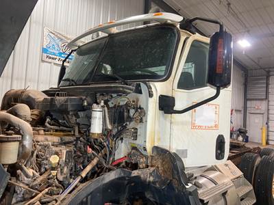 Caterpillar CT660 Cab Assembly