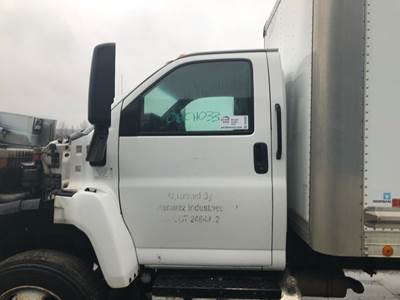 Chevrolet C6500 Cab Assembly