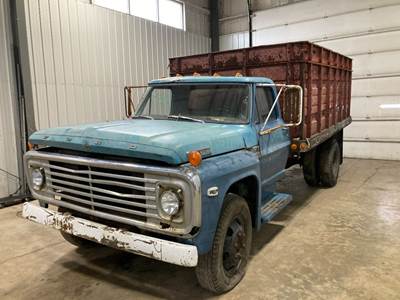 Ford F-600 Cab Assembly for a Ford F600