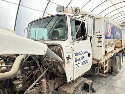 Ford L9000 Cab Assembly