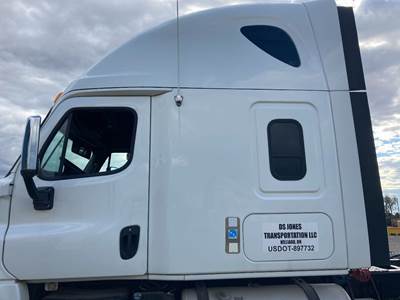 Freightliner Cascadia Cab Assembly