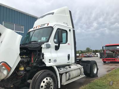 Freightliner Cascadia Cab Assembly