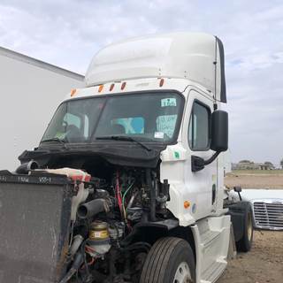 Freightliner Cascadia Cab Assembly