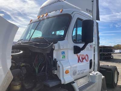 Freightliner Cascadia Cab Assembly