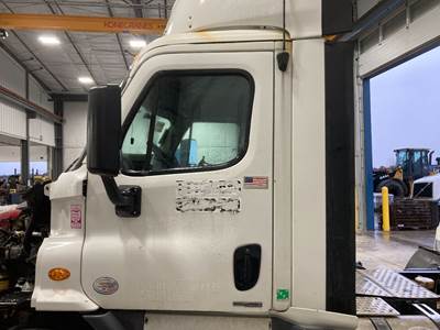 Freightliner Cascadia Cab Assembly
