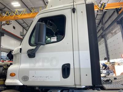 Freightliner Cascadia Cab Assembly