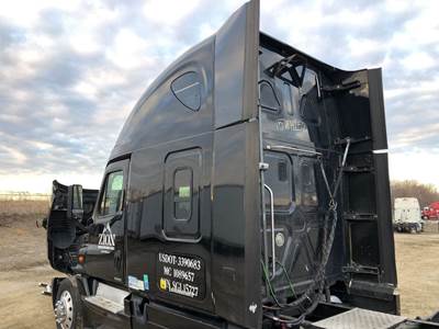 Freightliner Cascadia Cab Assembly