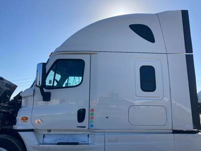 Freightliner Cascadia Cab Assembly