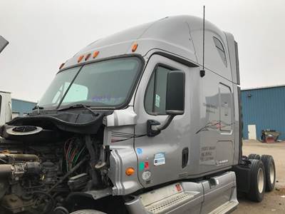 Freightliner Cascadia Cab Assembly
