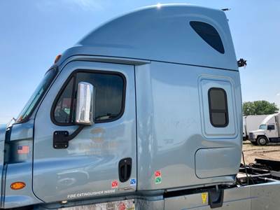 Freightliner Cascadia Cab Assembly