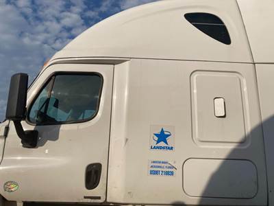 Freightliner Cascadia Cab Assembly