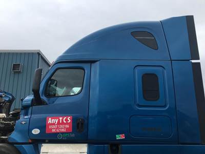 Freightliner Cascadia Cab Assembly