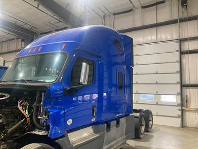 Freightliner Cascadia Cab Assembly