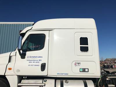 Freightliner Cascadia Cab Assembly