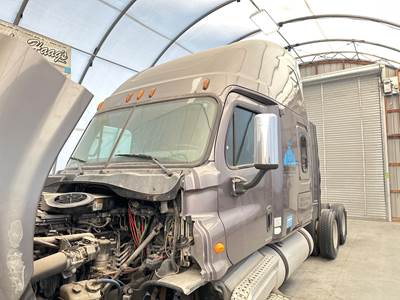 Freightliner Cascadia Cab Assembly