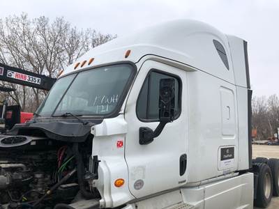 Freightliner Cascadia Cab Assembly
