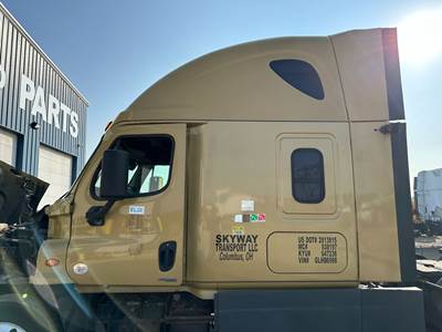 Freightliner Cascadia Cab Assembly