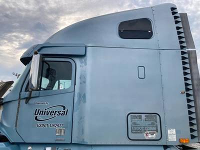 Freightliner Century Class 120 Cab Assembly for a Freightliner C120 Century