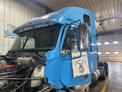 Freightliner Century Class 120 Cab Assembly for a Freightliner C120 Century