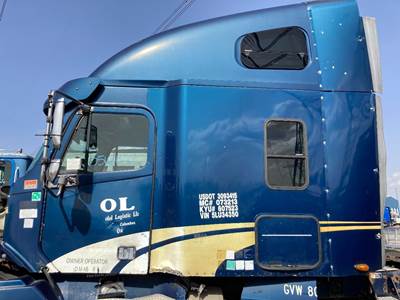 Freightliner Columbia 120 Cab Assembly