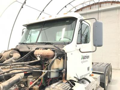 Freightliner Columbia 120 Cab Assembly