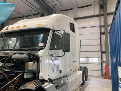 Freightliner Columbia 120 Cab Assembly