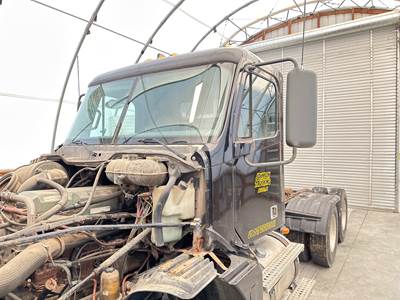 Freightliner Columbia 120 Cab Assembly
