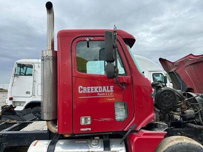 Freightliner Columbia 120 Cab Assembly