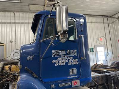 Freightliner FLD112 Cab Assembly