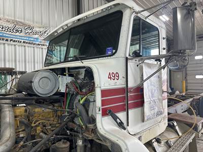 Freightliner FLD112 Cab Assembly
