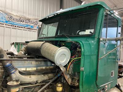 Freightliner FLD120 Cab Assembly