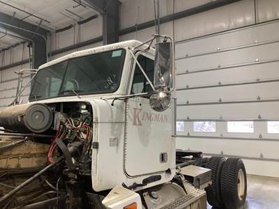 Freightliner FLD120 Cab Assembly