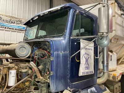 Freightliner FLD120 Cab Assembly