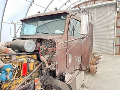 Freightliner FLD120 Cab Assembly