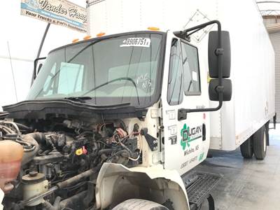 International DuraStar 4300 Cab Assembly for a International Durastar (4300)