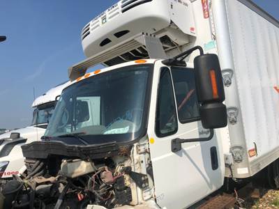 International DuraStar 4300 Cab Assembly for a International Durastar (4300)