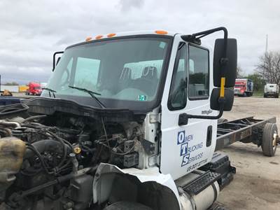 International DuraStar 4300 Cab Assembly for a International Durastar (4300)
