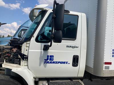 International DuraStar 4300 Cab Assembly for a International Durastar (4300)