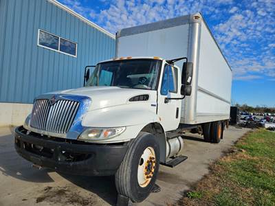 International DuraStar 4300 Cab Assembly for a International Durastar (4300)