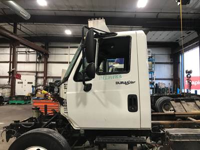 International DuraStar 4300 Cab Assembly for a International Durastar (4300)